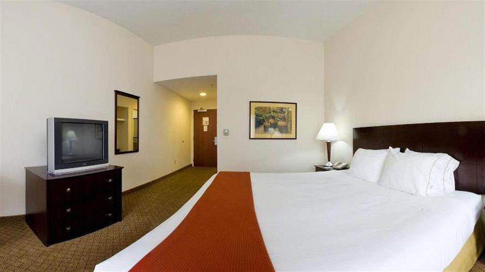 Holiday Inn Express Hotel & Suites Port Richey By Ihg Dış mekan fotoğraf